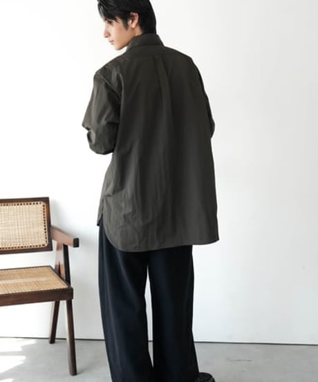 LUXURY MATERIAL WIDE CURVE TROUSERS by Super140’s Jackal WOOL