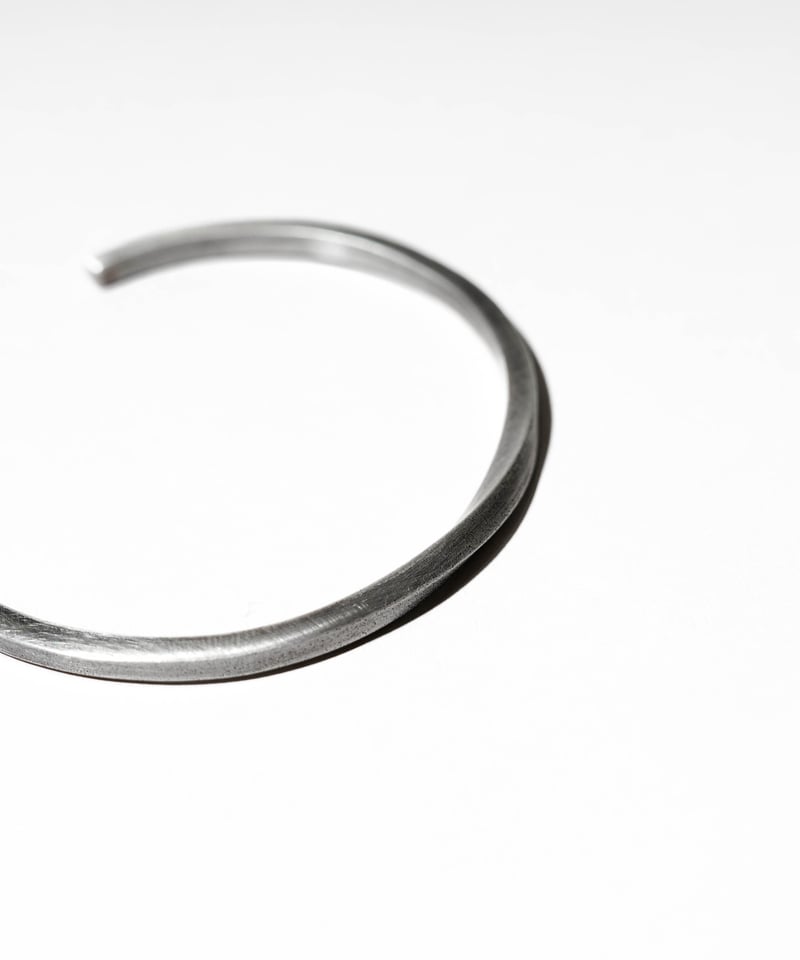 TWIST BANGLE | CTHY