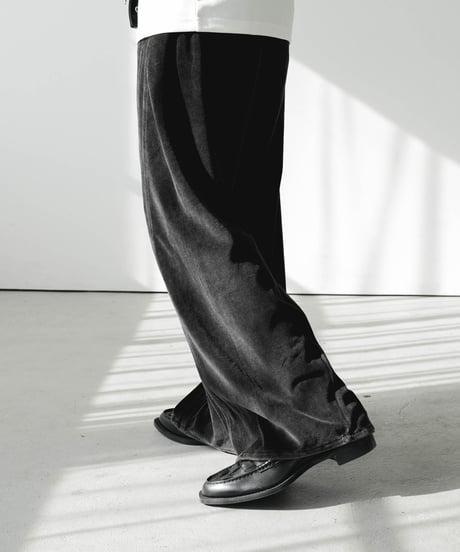 VINTAGE 3D CUTTING FADE VELOURS PANTS
