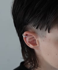 CURVE EAR CUFF