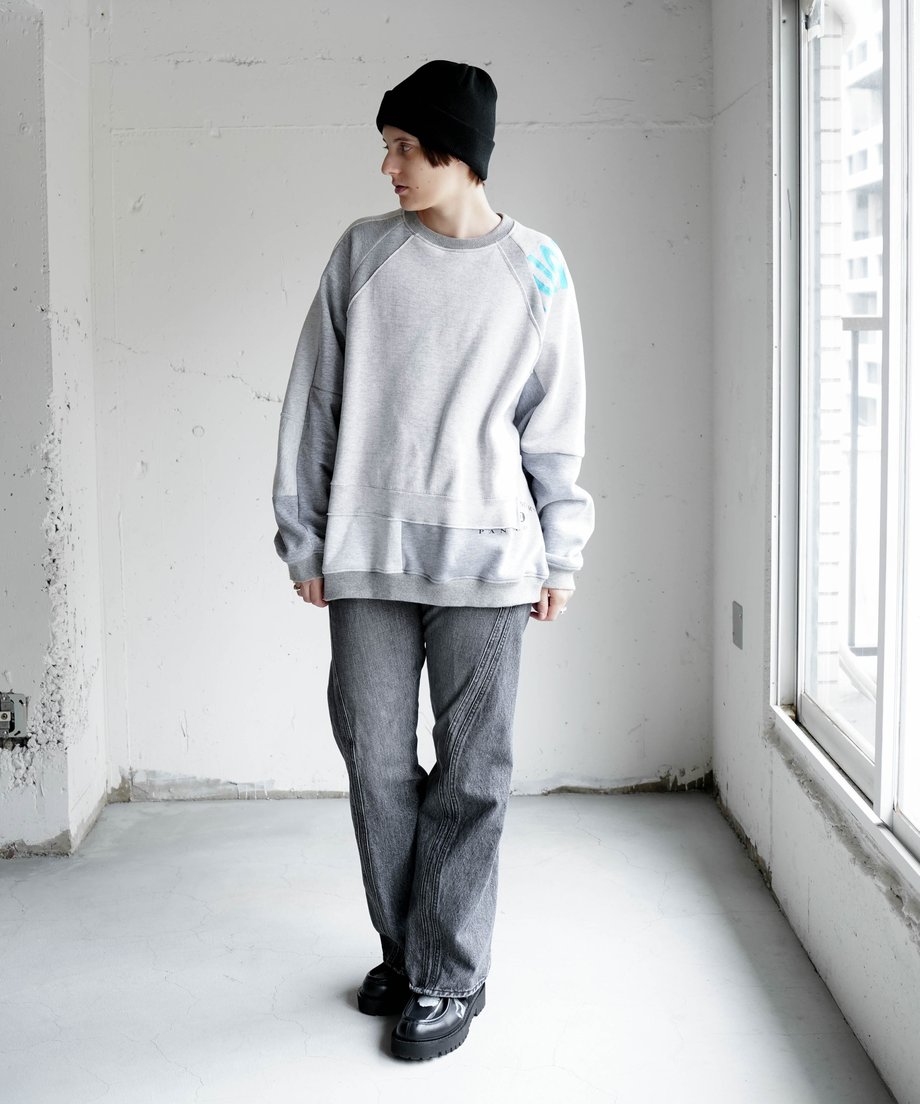 652b63b400e8ad3508f3f5c1