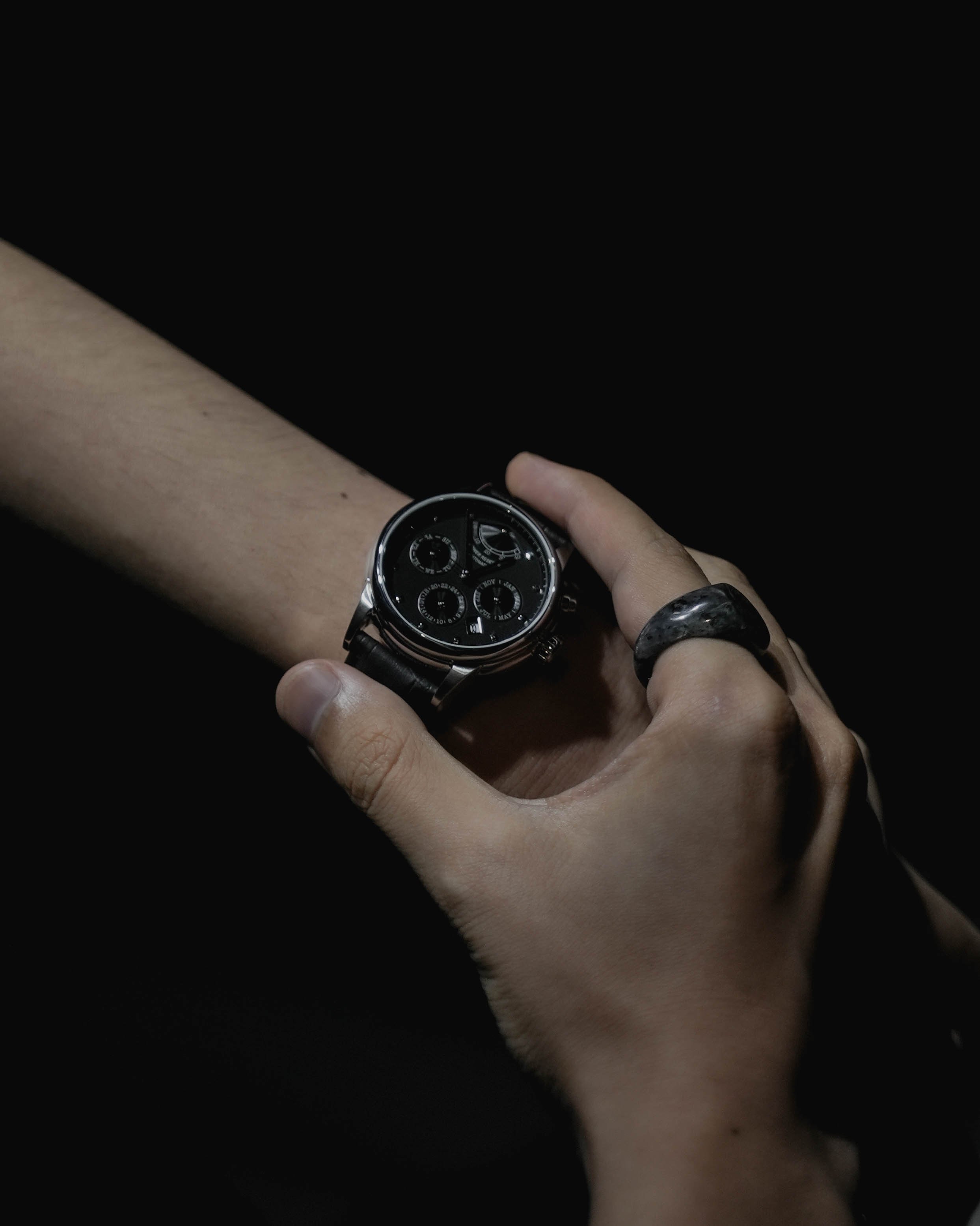 TRIPLE CALENDAR COMPLICATION WATCH “機械式” | CTHY