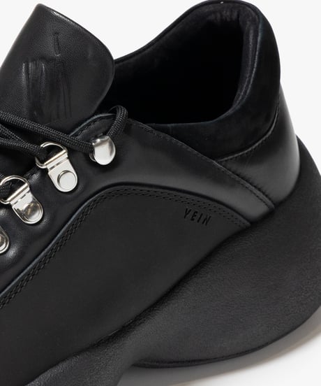[VEIN27SS] COW LEATHER PADDED TRAINER