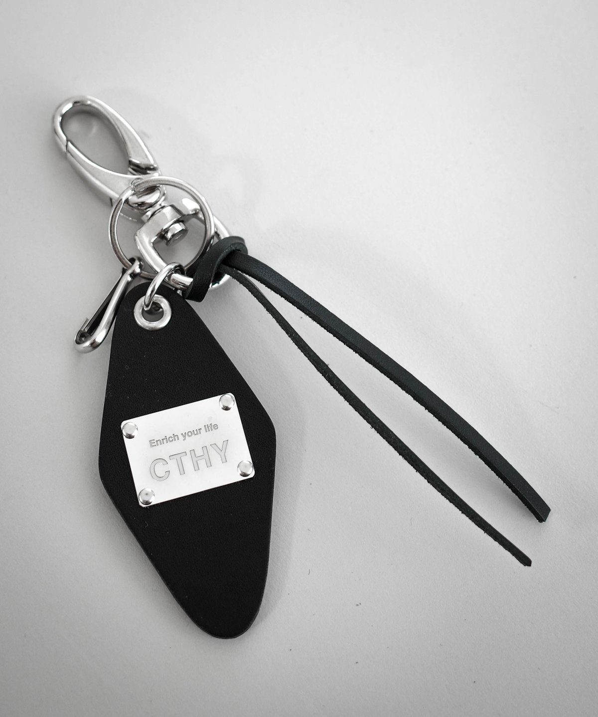 LEATHER ROOM KEYRING | CTHY