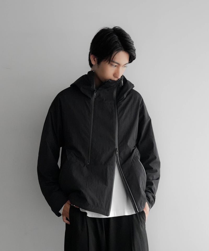 LUXURY MATERIAL SHELL JACKET by LIMONTA ITALY F