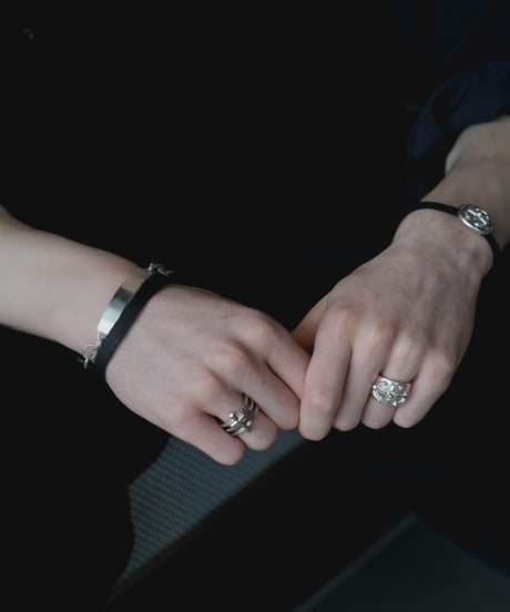 ANCHOR STUDS RING by artisan