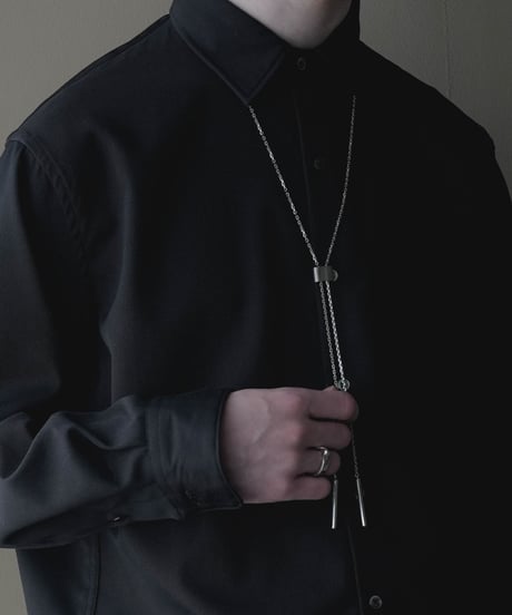 FOLIE PADLOCK LONG LOOP TIE