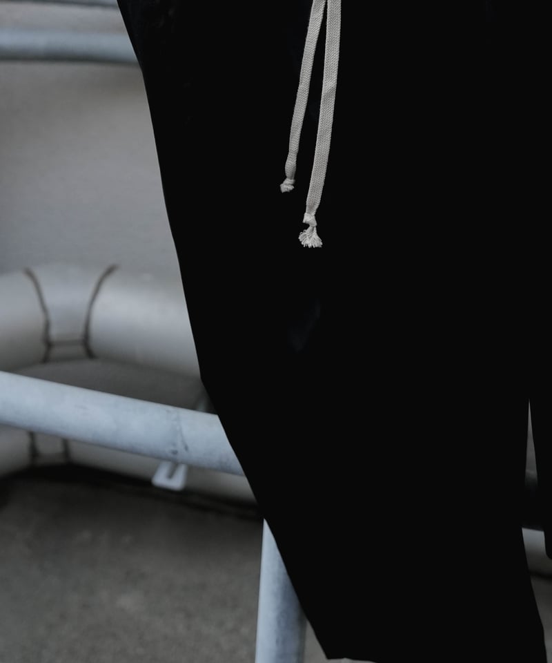 WIDE SAROUEL UNCLE PANTS by COATING Supima Cott