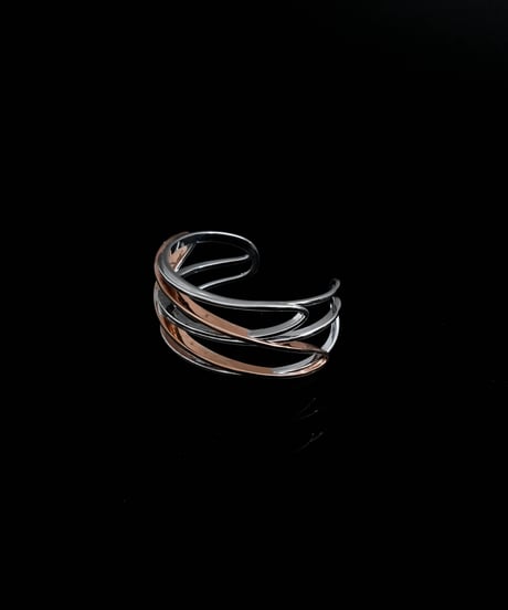 HIGH-END STRUCTURE WIDE BANGLE
