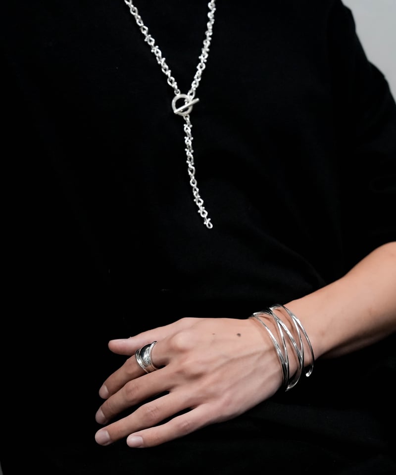 HIGH-END STRUCTURE WIDE BANGLE | CTHY