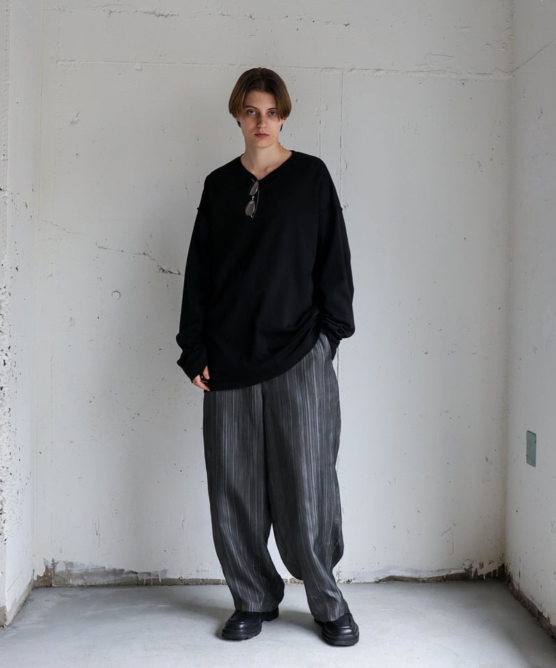 TROMPE-L'OEIL PLEATS WIDE PANTS | CTHY