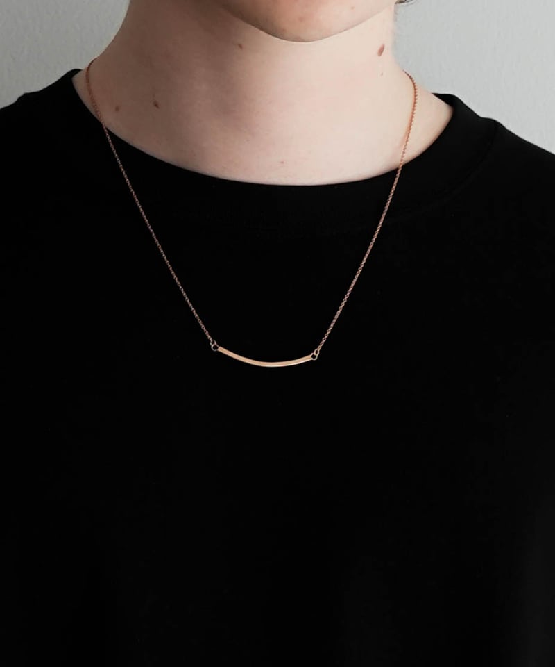CURVE BAR NECKLACE | CTHY