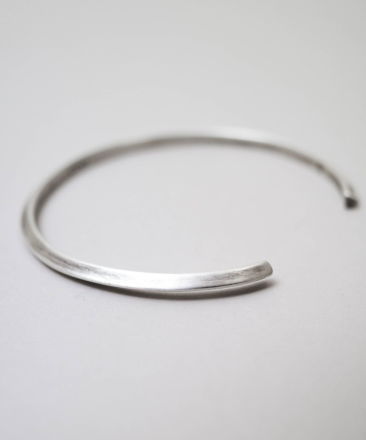 DELTA BANGLE | CTHY DELTA BANGLE | CTHY