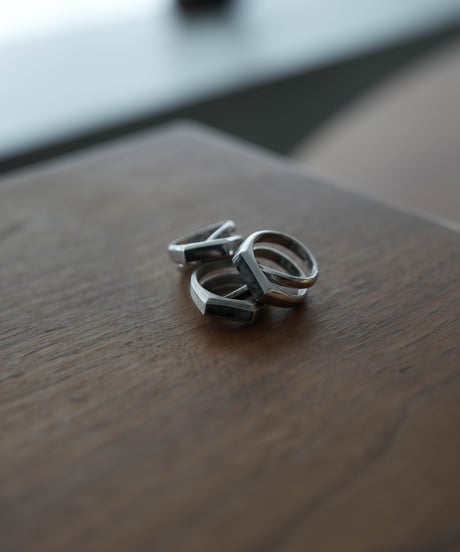 HIGH-END CTHY RING "LARVIKITE"