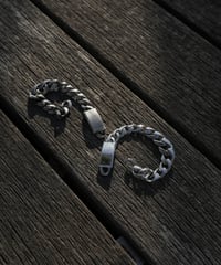 HIGH-END SILVER BRACELET