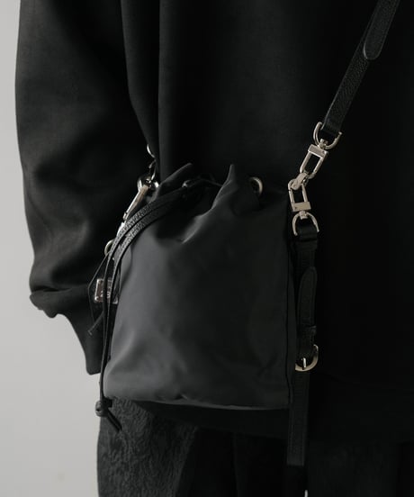 #01 LUXURY MATERIAL DRAWSTRING BAG by LIMONTA