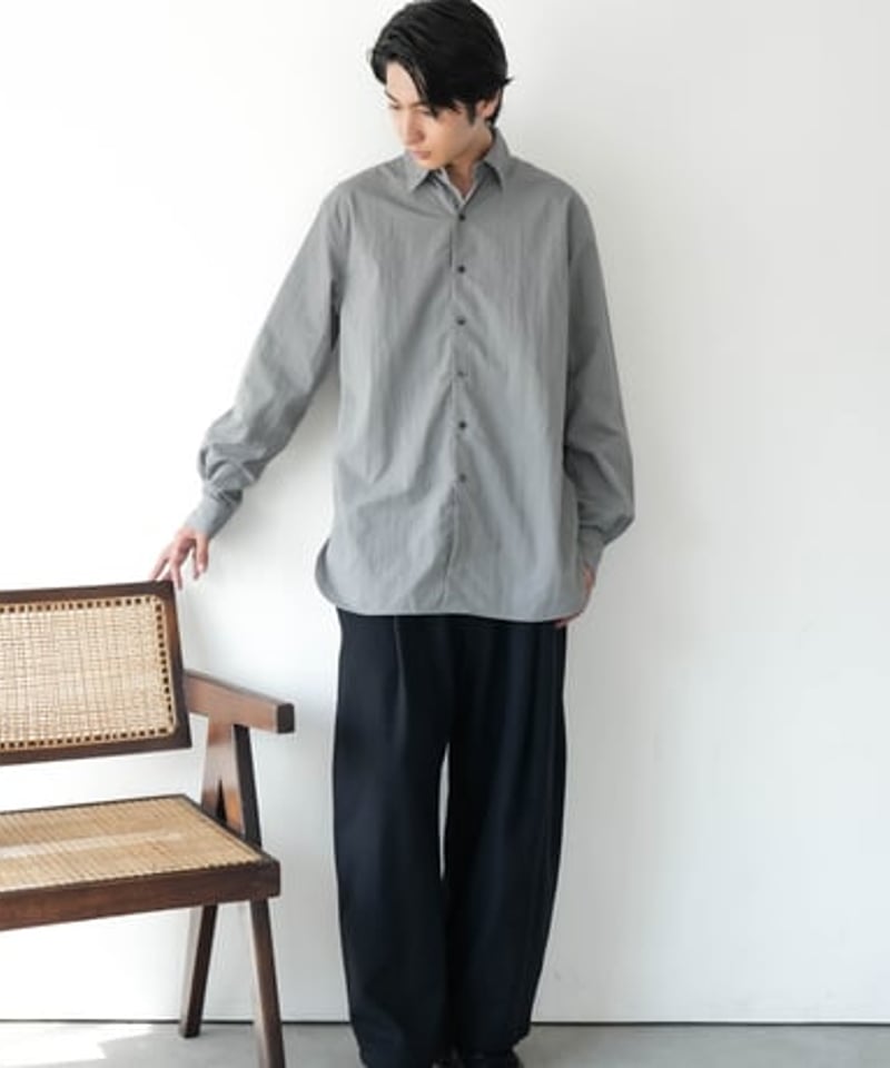 LUXURY MATERIAL WIDE CURVE TROUSERS by Super140