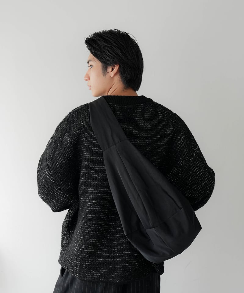 BIG HALF MOON SHOULDER BAG | CTHY