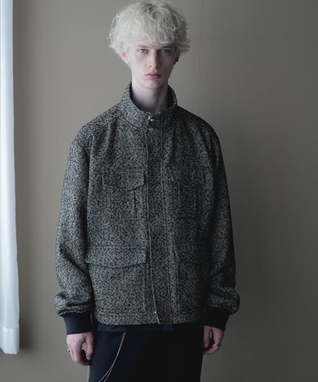 HERITAGE WOOLING HERRINGBONE TWEED HIGHNECK BLOUSON by Silver 950