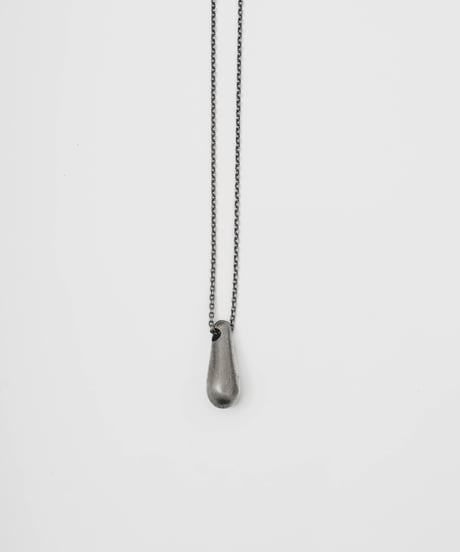 DROP LONG NECKLACE by artisan