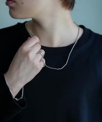 ALL BAR NECKLACE