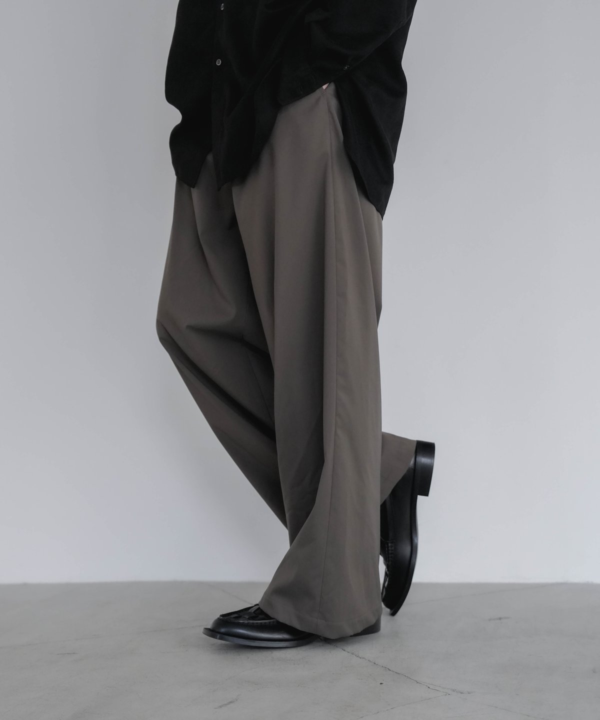 LUXURY MATERIAL Super120's BISHU WOOL JEWEL TRO