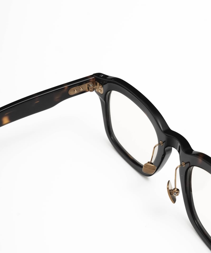 小物 CTHY ACETATE HANDMADE MODERN EYEWEAR ACETATE HANDMADE MODERN EYEWEAR “WELLINGTON” |