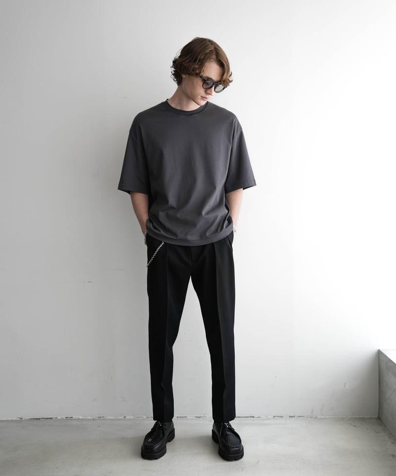 LUXURY MATERIAL SLIM CLASSIC TROUSERS by BISHU