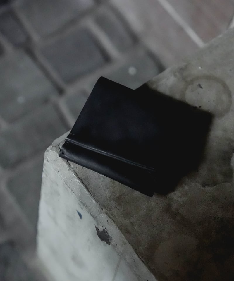 LUXURY MATERIAL GUIDI LEATHER ANONYMOUS WALLET