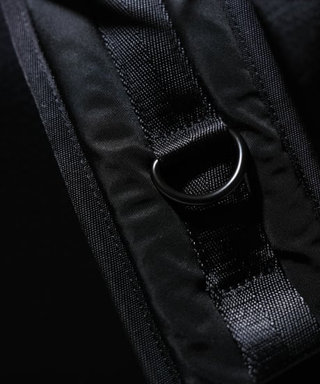 #15 LUXURY MATERIAL ONE SHOULDER SLING DAYPACK by LIMONTA / Annonay