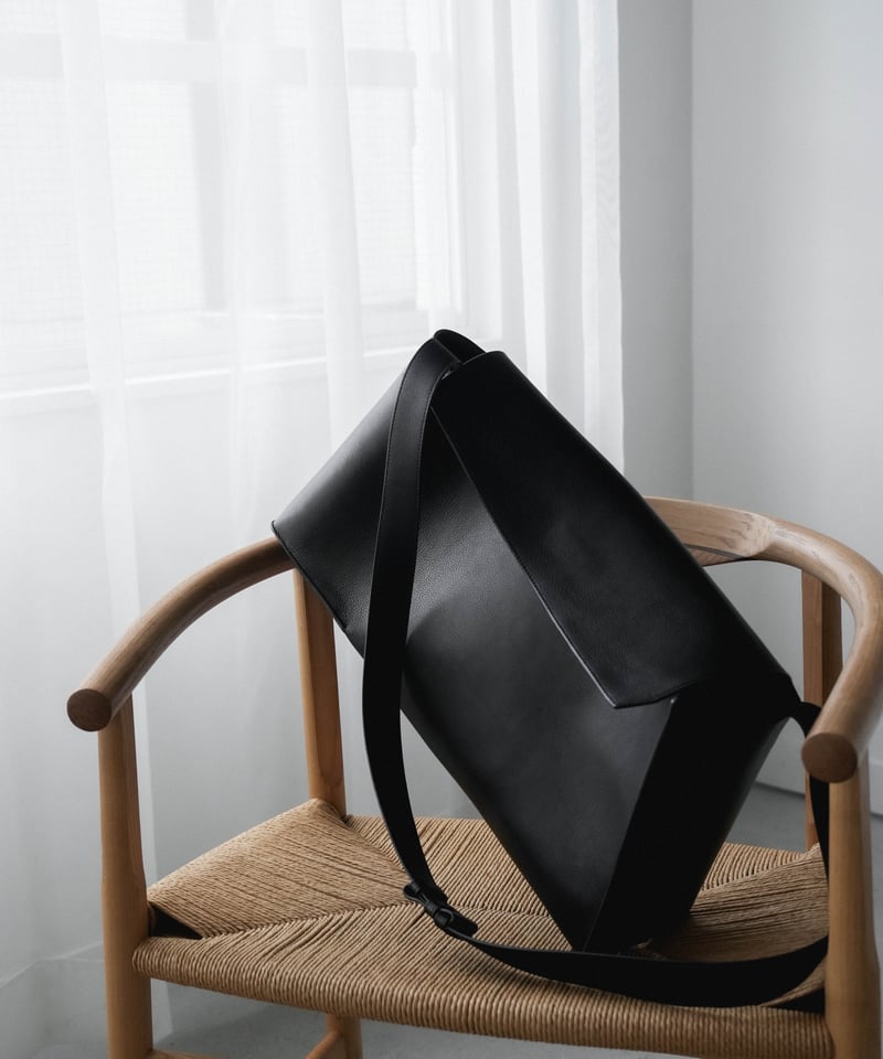 20 LUXURY MATERIAL Annonay LEATHR EDITOR'S BAG