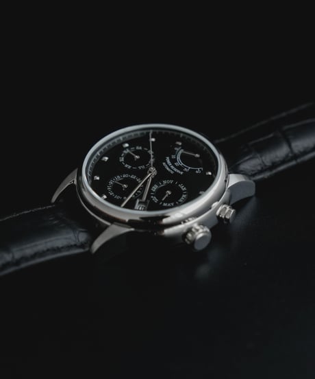 TRIPLE CALENDAR COMPLICATION WATCH “機械式”