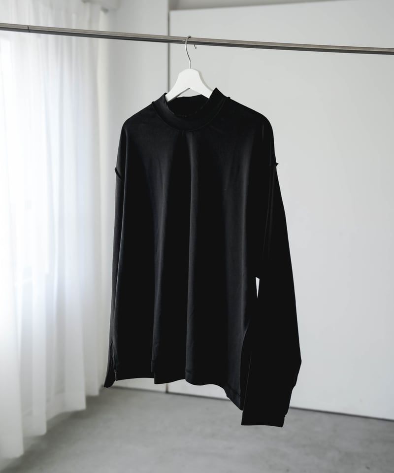 LUXURY MATERIAL SUVIN PLATINUM LONG SLEEVE MOCK