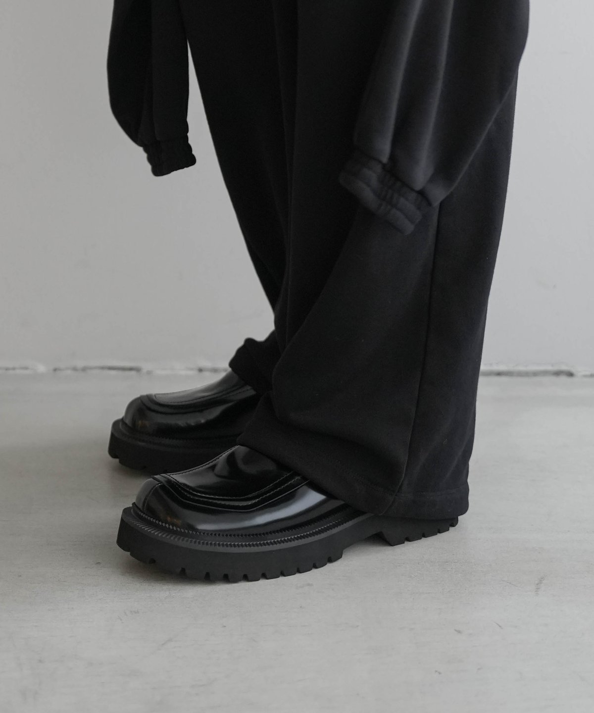 LEATHER FACET LOAFER | CTHY