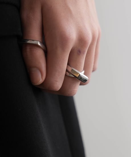HIGH-END CTHY RING "LARVIKITE"