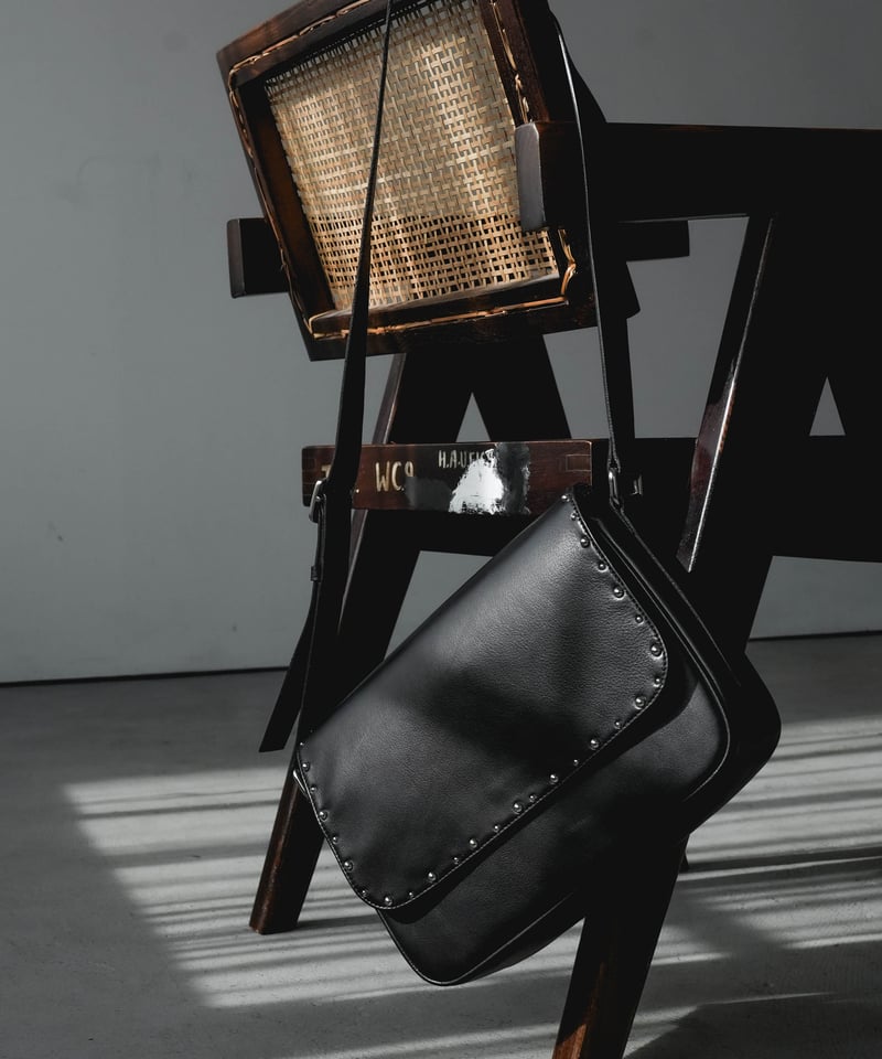 18 【CTHY＋Rich I】LEATHER STUDS BAG by Annonay |