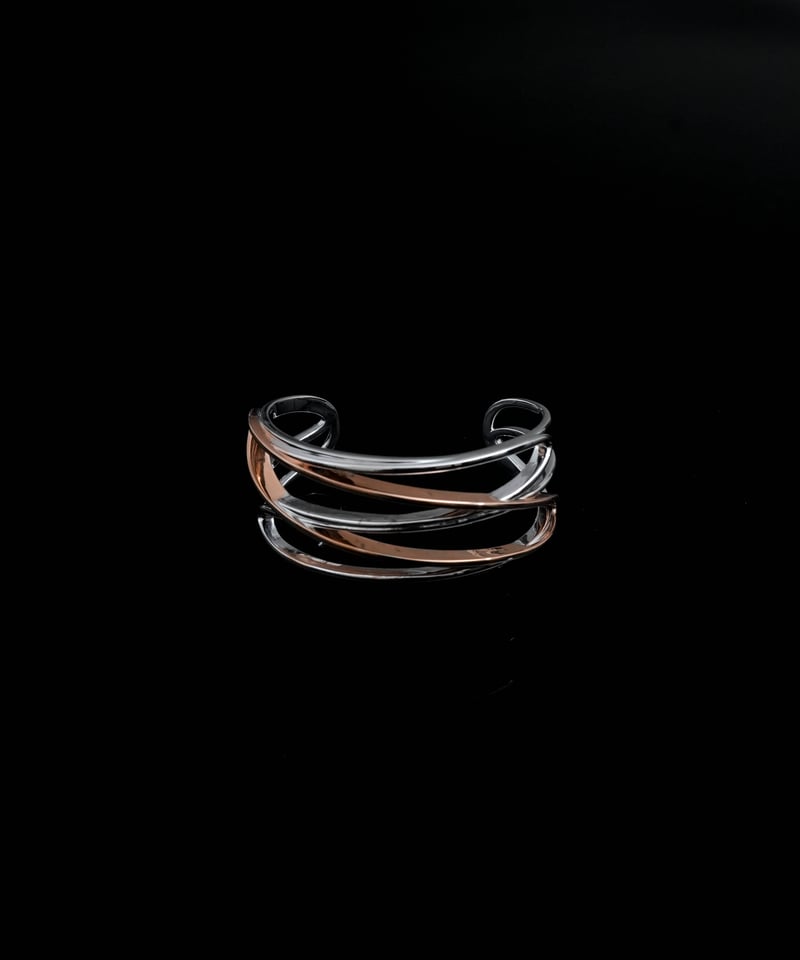 HIGH-END STRUCTURE WIDE BANGLE | CTHY