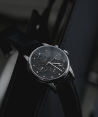 TRIPLE CALENDAR COMPLICATION WATCH “機械式”