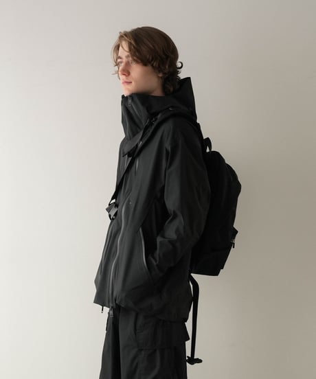 #15 LUXURY MATERIAL ONE SHOULDER SLING DAYPACK by LIMONTA / Annonay