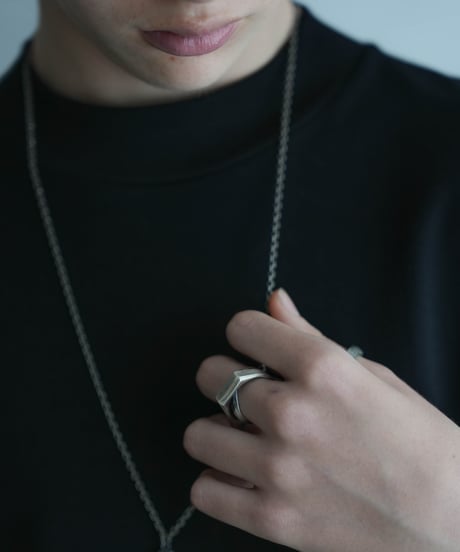 PARALLELOGRAM THUMB RING