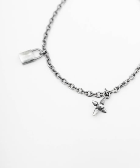 ICON CHARM BRACELET