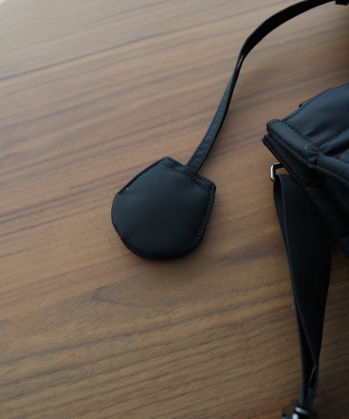 10 LIMONTA NYLON HELMET BAG | CTHY