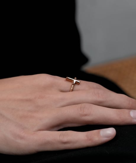 CTHY CROSS RING