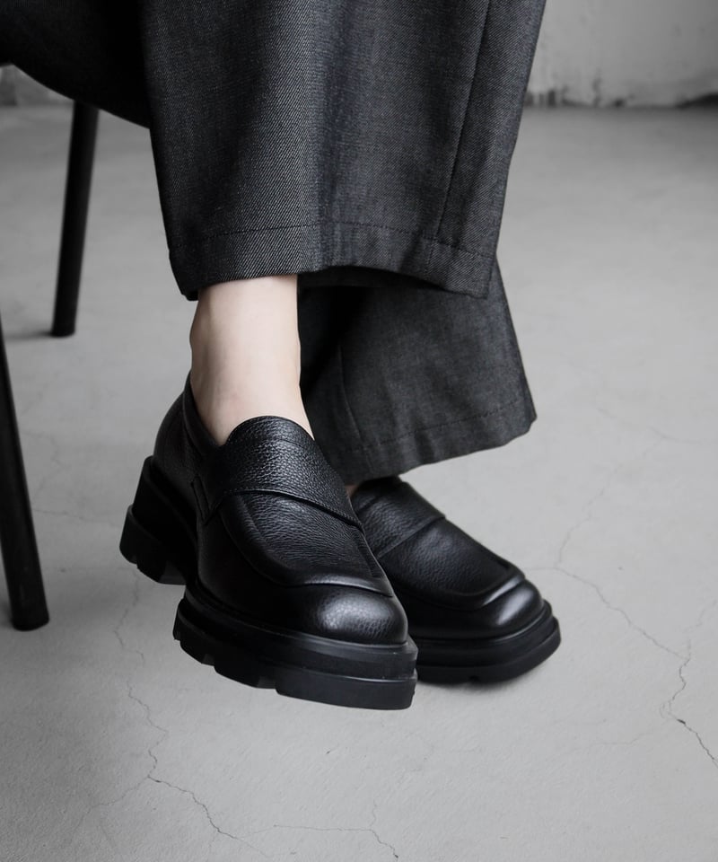 CTHY＋VEIN】COW LEATHER LOAFERS [EMBOSSED] | CTHY
