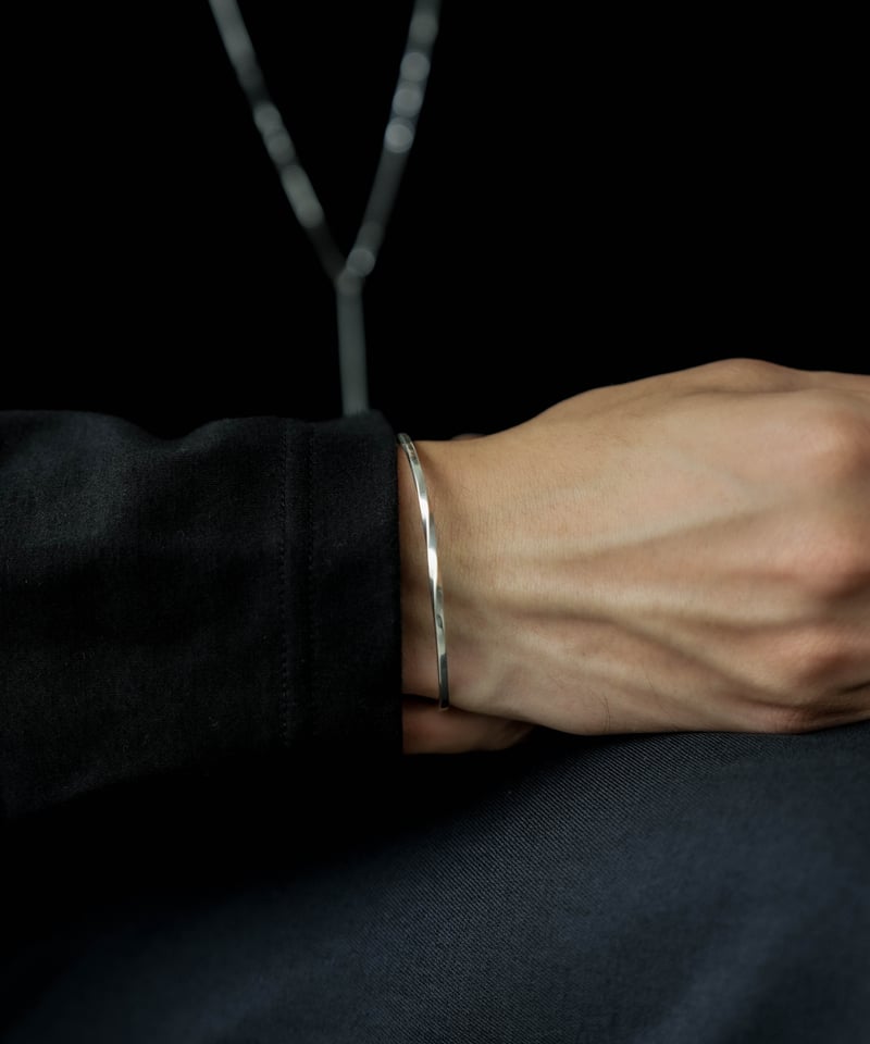 未使用 CTHY HERITAGE / CTHY BANGLEアイテム シルバー 未使用 CTHY HERITAGE / CTHY BANGLEアイテム シルバー - メルカリ