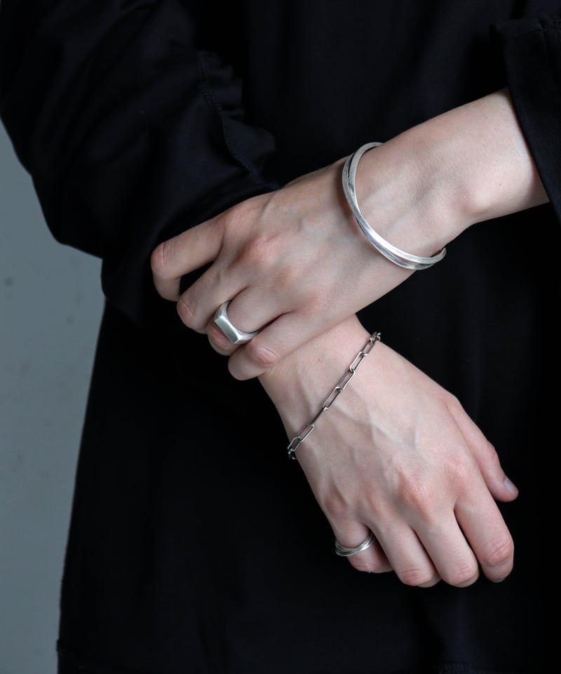 DELTA CROSS RING | CTHY