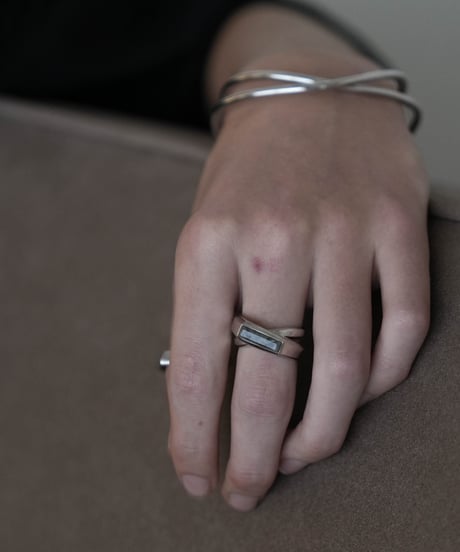 HIGH-END CTHY RING "LARVIKITE"