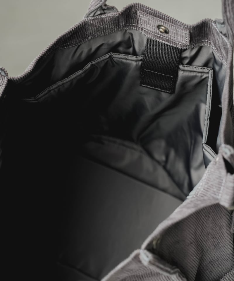 VINTAGE CORDUROY HELMET BAG | CTHY