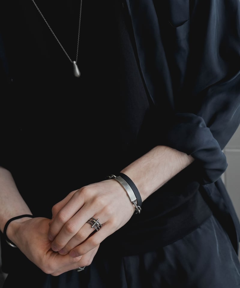 GUIDI LEATHER PLATE BRACELET by artisan | CTHY