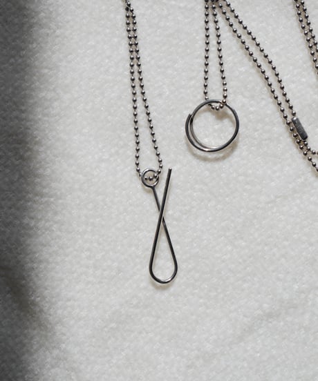 FOLIE DOUBLE BALL WALLET CHAIN